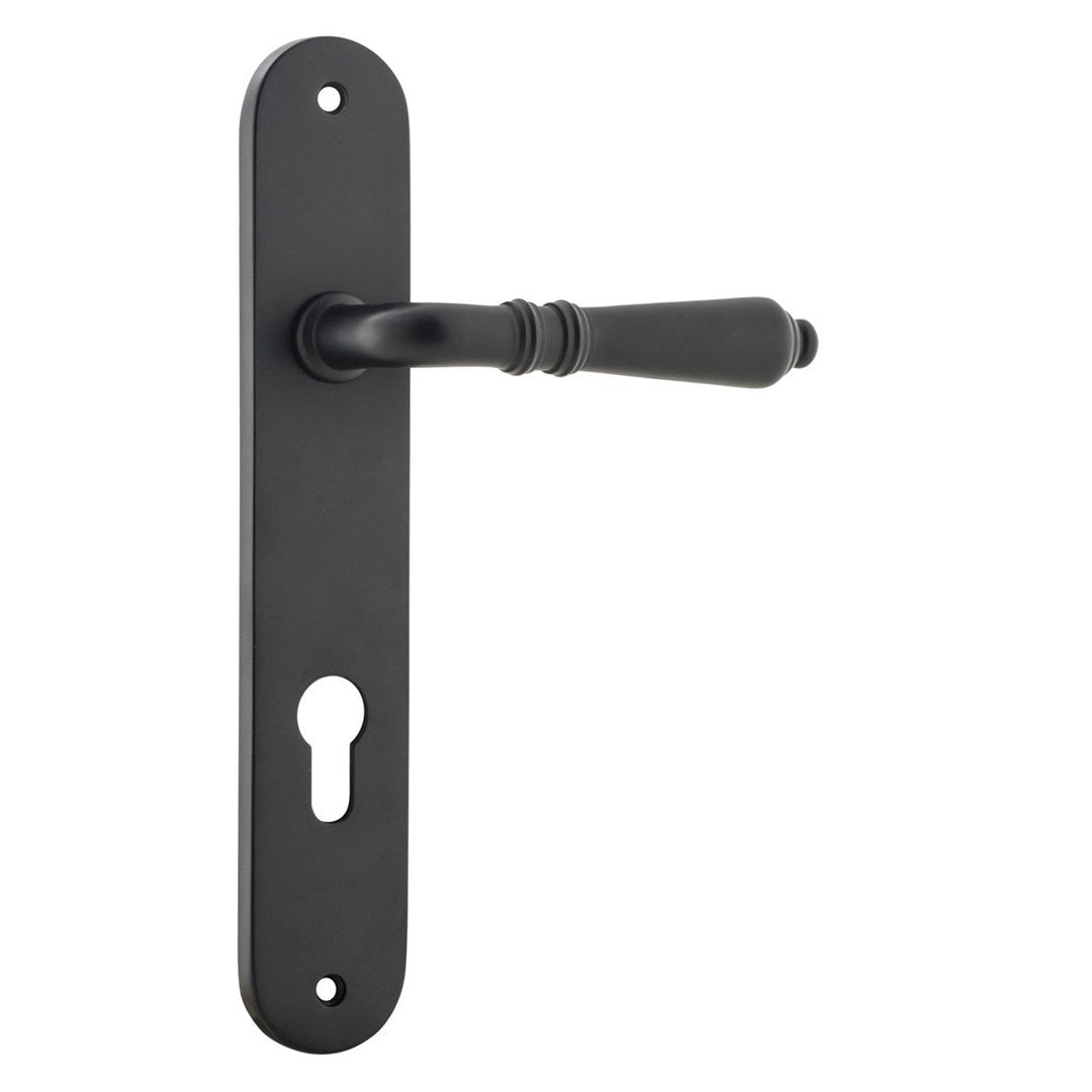 Iver Sarlat Entrance Lever Set Oval Backplate 230 X 40 X 53mm