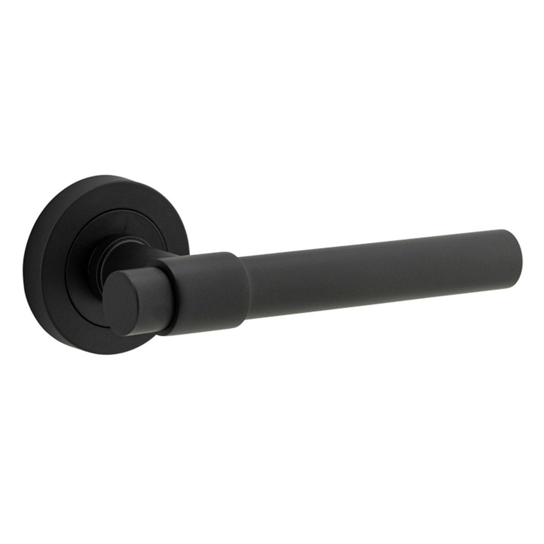 Iver Helsinki Lever Set Rnd Backplate 52 X 44mm