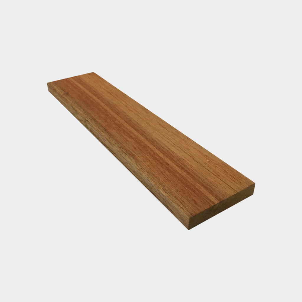 Meranti Moulding Dar