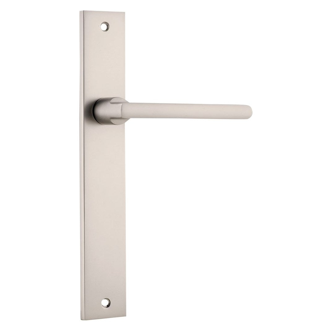 Iver Baltimore Lever 1/2 Set Rect Backplate Right Hand 240 X 38 X 55mm