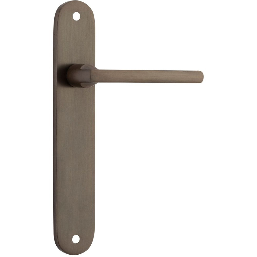 Iver Baltimore Lever 1/2 Set Oval Backplate Right Hand 230 X 40 X 55mm
