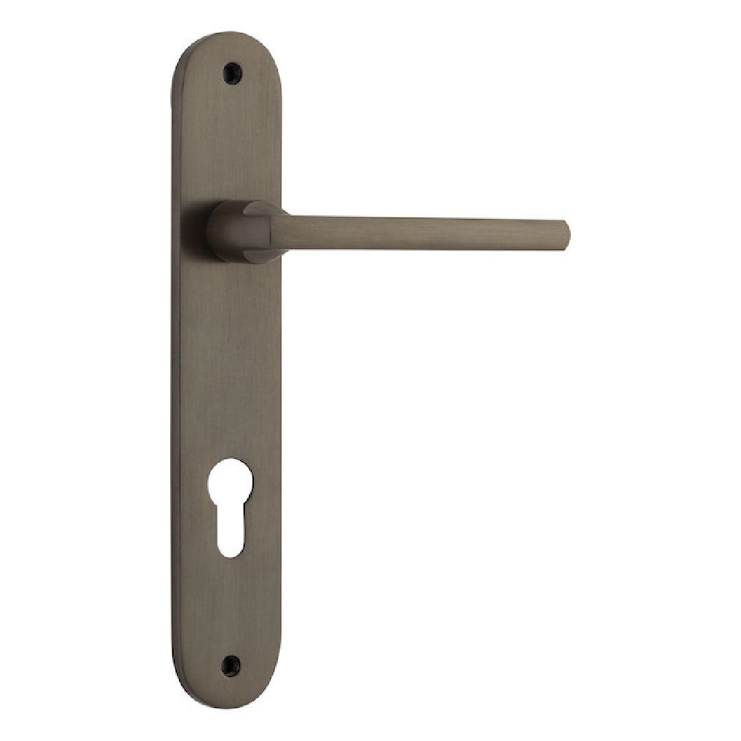 Iver Baltimore Entrance Lever Set Oval Backplate 230 X 40 X 55mm