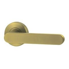 Lockwood Vivid V3 Passage Lever Set With Latch