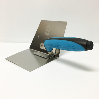 OX INTERNAL CORNER TROWEL WITH DURAGRIP HANDLE 102 X 127MM