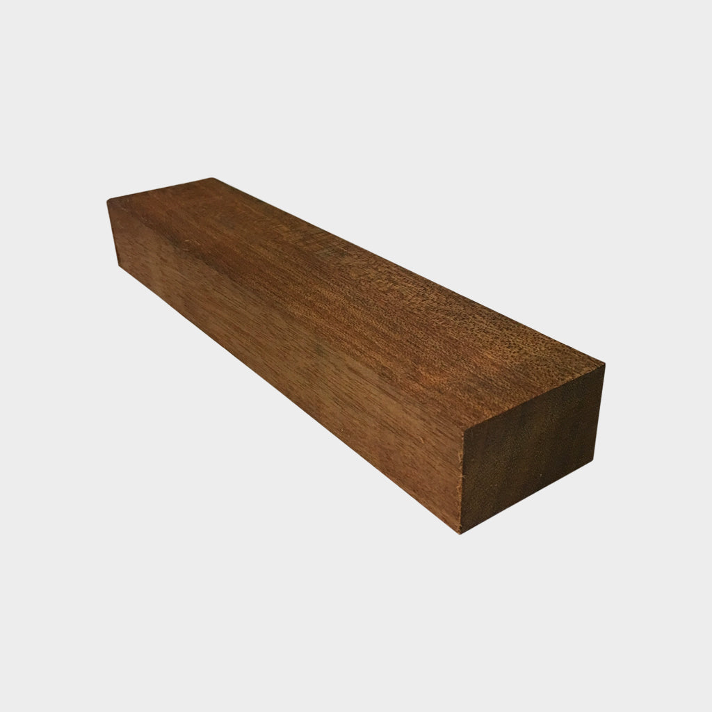 Meranti Moulding Dar